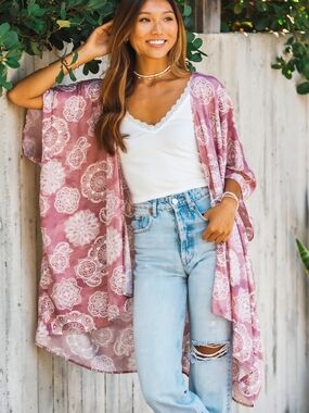*NWT*Pink Floral Sheer Kimono Cover-Up